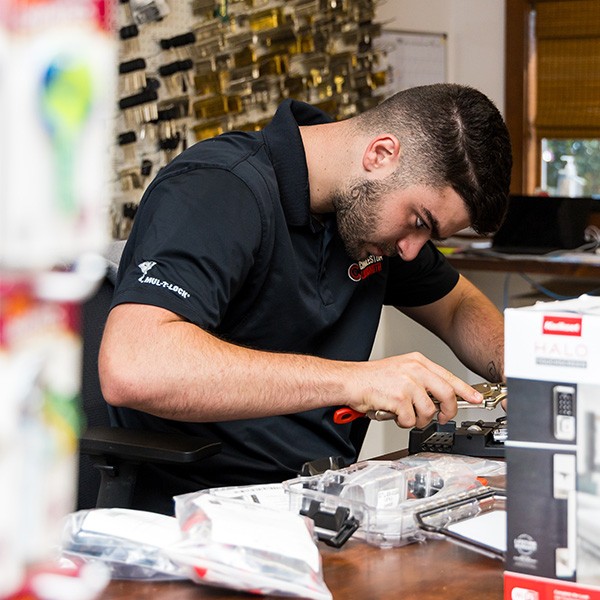 Commercial locksmith services for businesses in Charleston SC